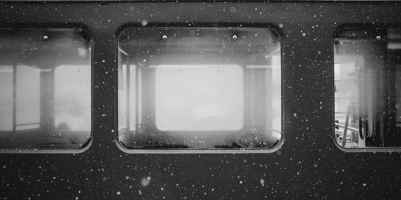 双峰木业39：当自然木艺邂逅未来主义，重新定义高端家具的时空维度