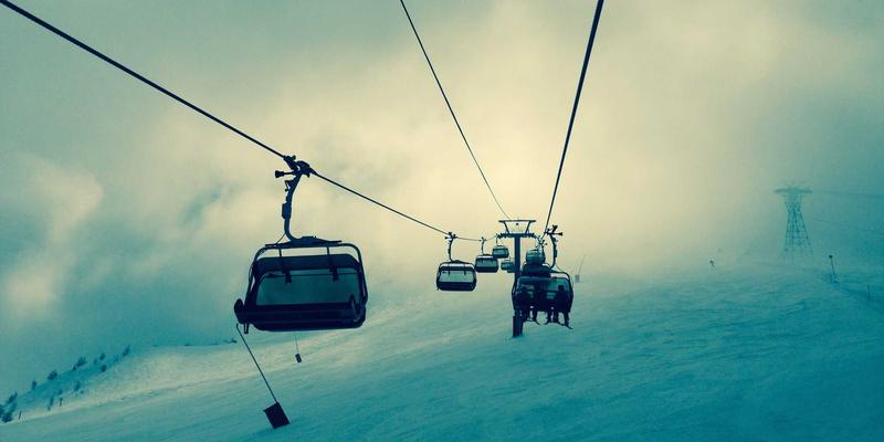 双峰木业5：匠心打造高品质实木家具与定制木制品的艺术