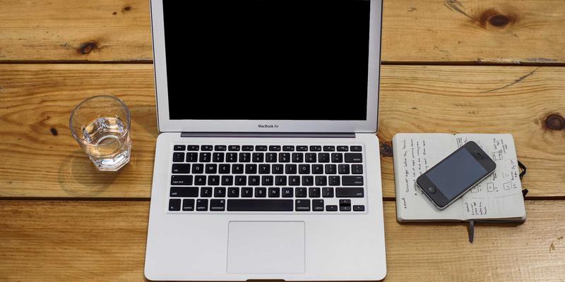 双峰木业：高端家具的终身守护，从未来主义设计到专业木材加工保养全解析